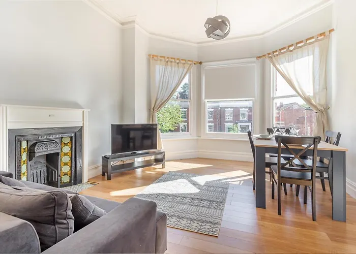 Host & Stay - Droitwich Road Dwelling