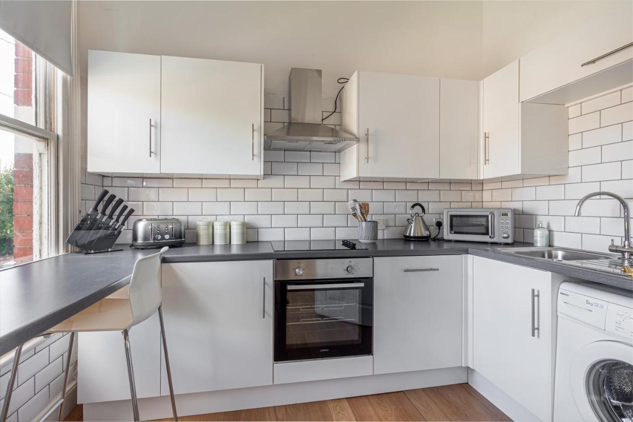 Apartment Host & - Droitwich Road Dwelling